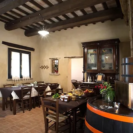 Фермерский дом Agriturismo Il Leccio Арчевиа