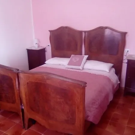 Agriturismo Il Leccio Фермерский дом *