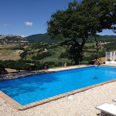 Agriturismo Il Leccio Фермерский дом