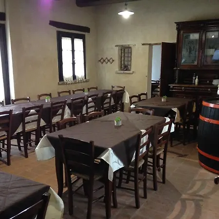 Фермерский дом Agriturismo Il Leccio
